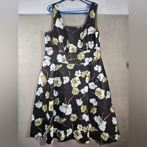 Floral A-Line Dress in Black and Green - Brand Unspecified